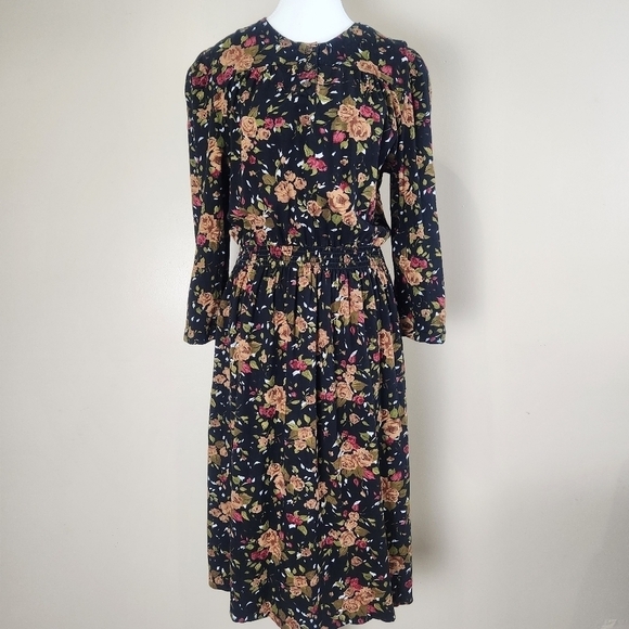 Vintage 80’s periwinkle floral design style  100%rayon size 14 - Picture 1 of 11